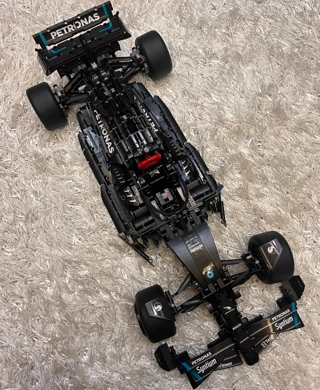 Ultimate 1:8 Super Speed Race Car Building Blocks Set - 1642 Pcs DIY Assembly Toy for Kids - Perfect Gift for Boys!